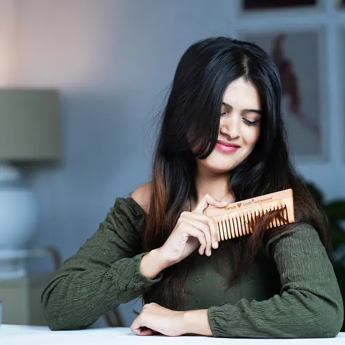 model with hair comb