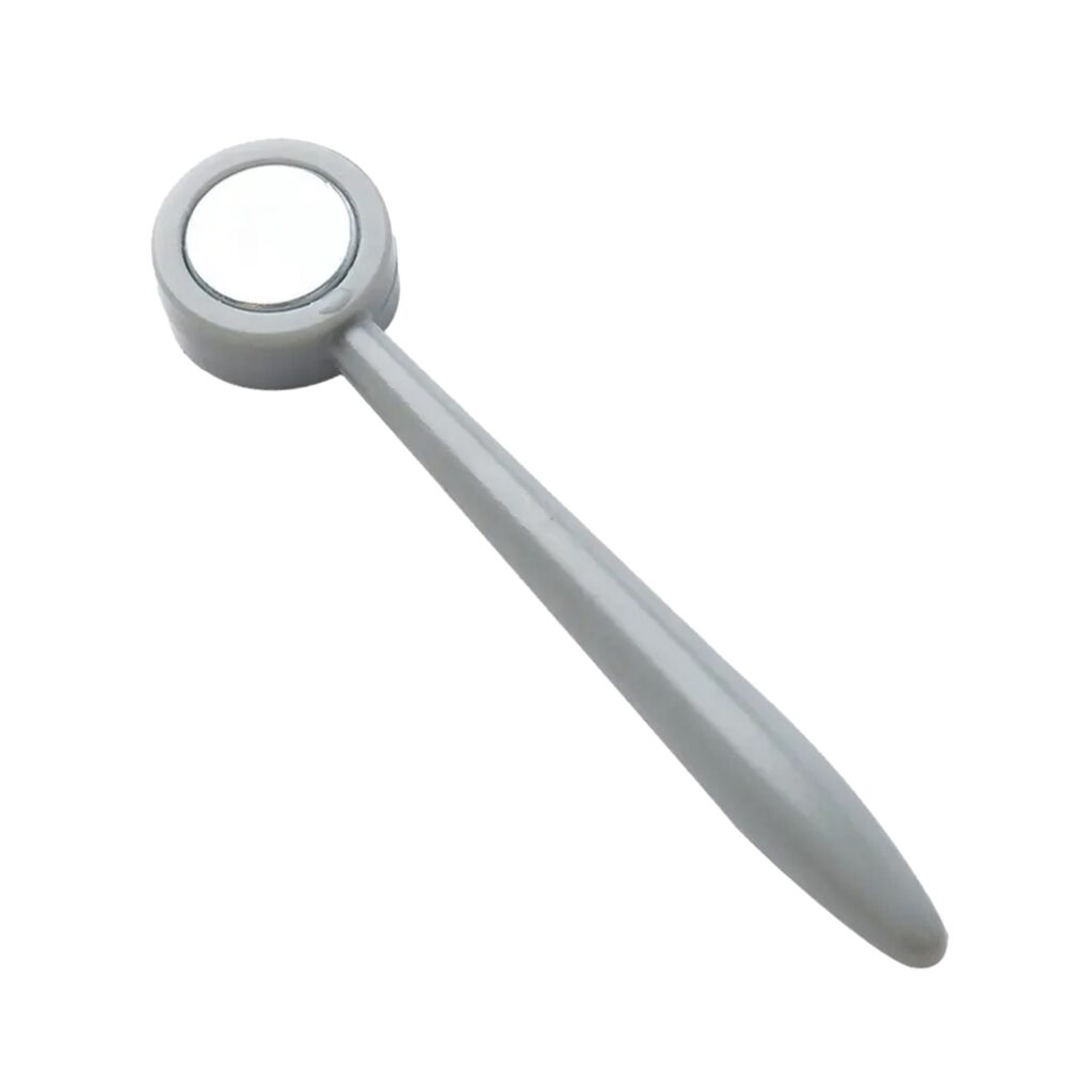 Cat Eye Magnet 3